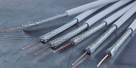 Kabel- und Steckverbinder bei Main Strom Elektrotechnik e.K. in Frankfurt am Main