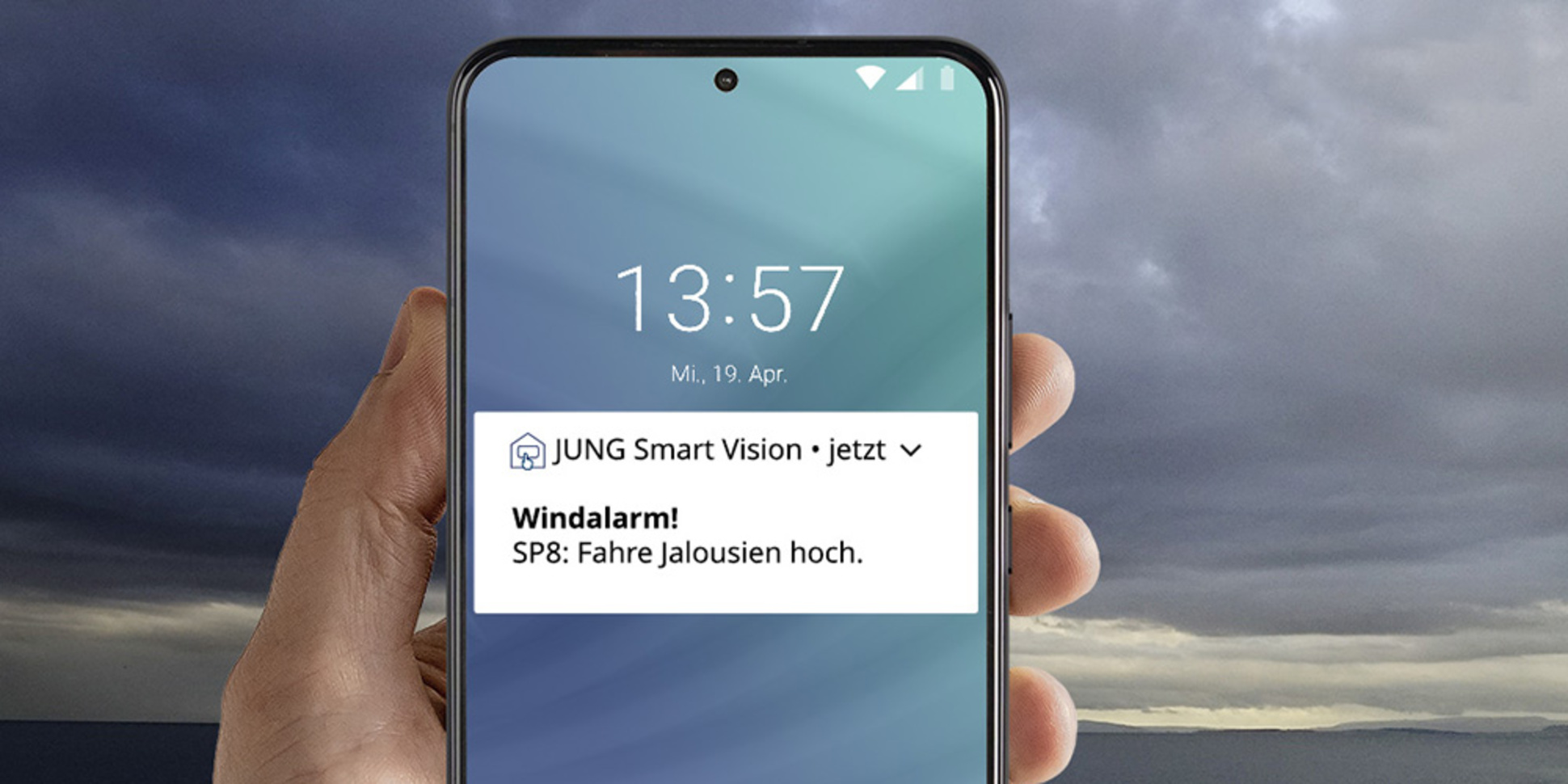 JUNG Smart Panel 8 bei Main Strom Elektrotechnik e.K. in Alzenau
