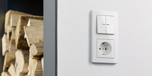 JUNG KNX Taster F 10 bei Main Strom Elektrotechnik e.K. in Frankfurt am Main